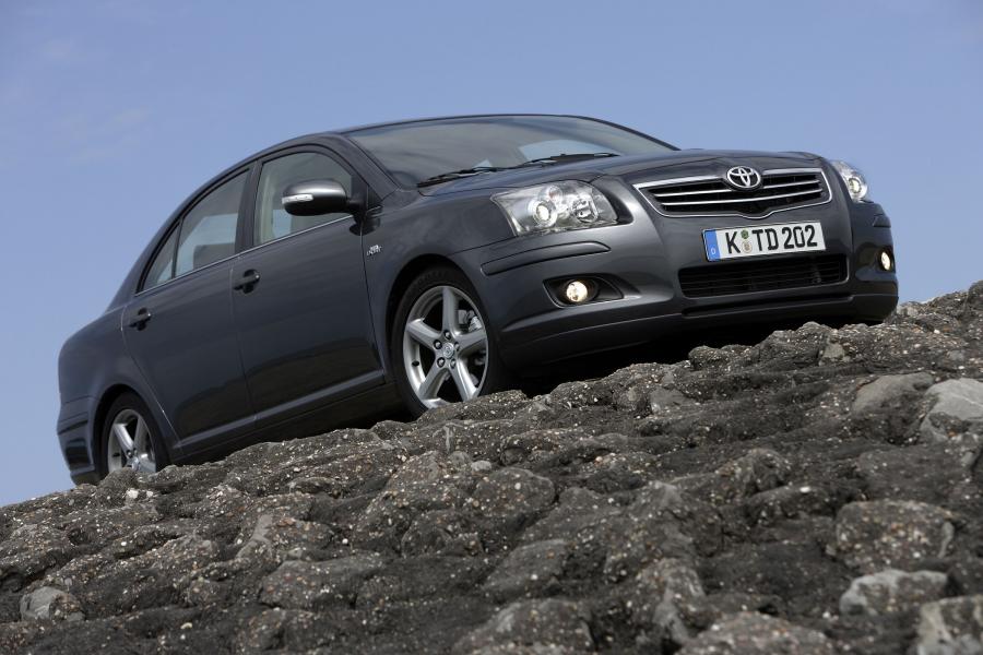  Toyota Avensis Sedan 2006 года  (фото 87 из 113)